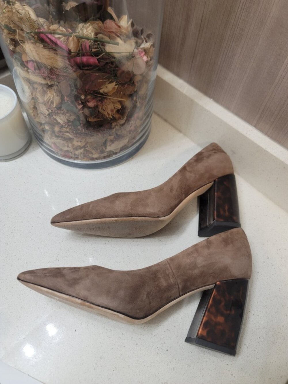 J. McLaughlin Brown Suede Leather Beatrice Heels With Tortoise Block Heel 8 M - Picture 9 of 10